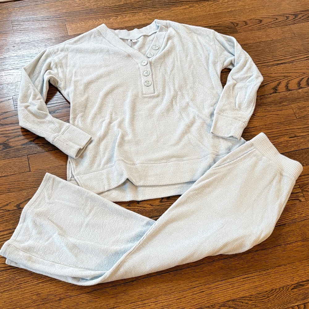 Nordstrom Super cozy Light Blue Waffle-Knit soft  Loungewear set, small